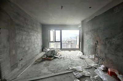 城廂萬(wàn)達(dá)廣場(chǎng) 建發(fā)縵云   戶型邊套高層四房南北東 證滿二-莆田二手房