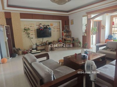 大降價(jià) 天通泰現(xiàn)代廣場(chǎng) 黃金樓層精裝大3房 單價(jià)僅9611元-莆田二手房