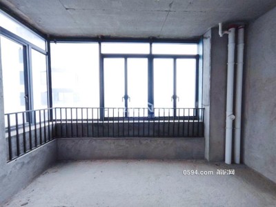 綬溪公園家門(mén)口~ 8000多急賣(mài) 高層南北東大四房 視野無(wú)遮擋-莆田二手房