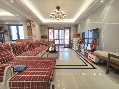 城東新天地旁 立豐左岸藍(lán)灣電梯中層南北東三面采光通透-莆田二手房