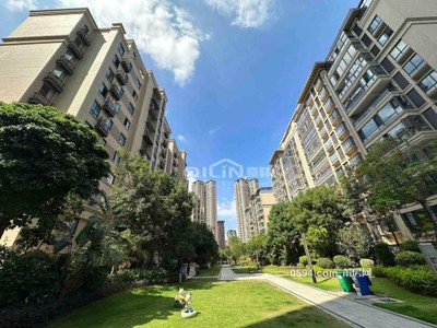 萬科玉湖 正榮府 現(xiàn)代裝修風(fēng)格精裝大3房 總價僅166萬-莆田二手房