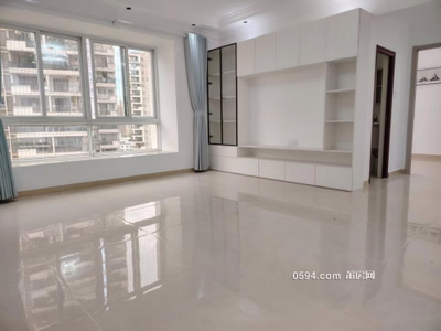 體育場附近 辰門兜小區(qū) 新裝未入住四房 總價149萬-莆田二手房