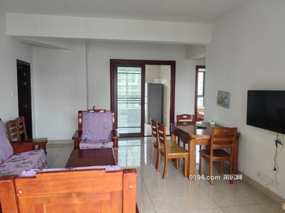 駿歐龍盤 電梯2房 中層 逸夫小學門口 華東城市廣場旁邊-莆田租房