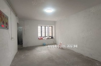 玉湖梅峰中山 張鎮(zhèn)水鄉(xiāng) 毛坯2房可改3房 頭排視野好證滿二-莆田二手房