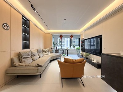 現(xiàn)代輕奢風(fēng) 萬達(dá)廣場旁玖璽正榮府一期小洋樓高層全屋定制-莆田二手房