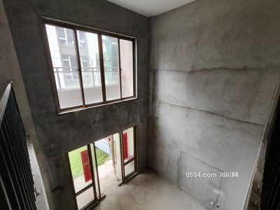 可擴(kuò)建300平~天璽A區(qū)70年產(chǎn)權(quán)2層地下室?guī)Т蠡▓@急賣可談鑰匙-莆田二手房