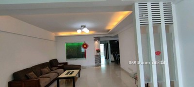 麗都花園--筱塘片區(qū)電梯4房2廳精裝--中層南北通僅7500元-莆田二手房