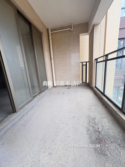 塘北街駿乘華府中層邊套三面光送入戶房間陽臺沒公攤通透-莆田二手房