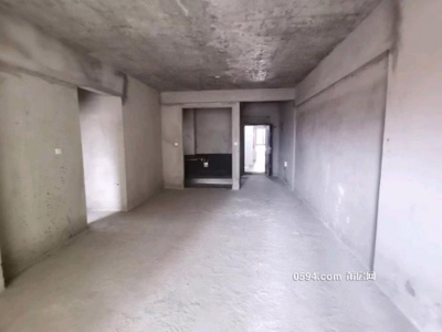 沃爾瑪附近蒼口小區(qū)南北通透毛坯三房-莆田二手房