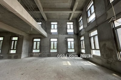 莆田 鳳凰山鉑郡獨(dú)棟別墅 占地1.8畝上下6層 可做11房-莆田二手房