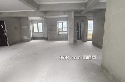 一平11000多 二中對(duì)面融信府 南北東4房   九華廣場(chǎng)-莆田二手房