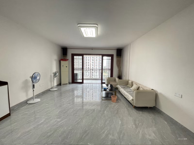 整租 海峽廣場(chǎng)3房有車位包物業(yè)業(yè)主誠(chéng)意出租雙陽(yáng)臺(tái)雙衛(wèi)生間-莆田租房