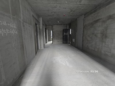 龍德井附近悅瀾山居A區(qū) 3房2廳南北通透前后陽臺(tái) 每平方8500-莆田二手房