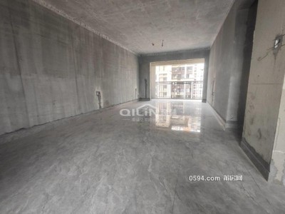  玉湖 建發(fā)央著 毛坯裝修一半 三房 證件齊全 滿兩年-莆田二手房