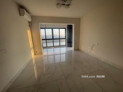 正榮府旁頭排湖景! 全新未住! 超低公攤! 贈送30平雙主臥-莆田二手房