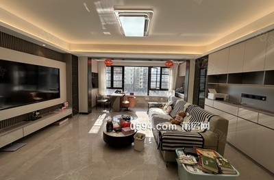 萬(wàn)達(dá)對(duì)面 中南瓏禧臺(tái) 二次裝修 一梯一戶 采光陽(yáng)光好-莆田二手房