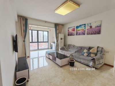 新附屬醫(yī)院旁，中海天下中海國際荔城一小三房111萬-莆田二手房