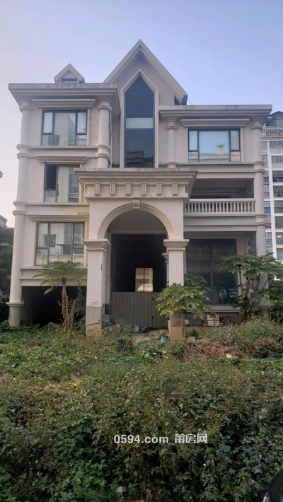 濱海新城 獨(dú)棟帶前后院只售395萬-莆田二手房