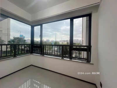 11900撿漏 帶露臺  保利聯(lián)發(fā)玉湖和悅143平精裝四房 一梯一戶  -莆田二手房