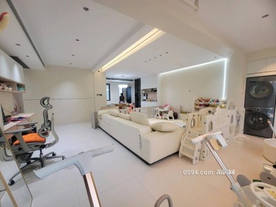 保利城天宸 3房2廳2衛(wèi)  50多萬裝修奶油風(fēng)  賣10962-莆田二手房