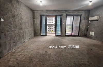 低于行情價急售 聯(lián)發(fā)君領(lǐng)蘭溪 次新小區(qū)證滿二 雙衛(wèi)格局-莆田二手房