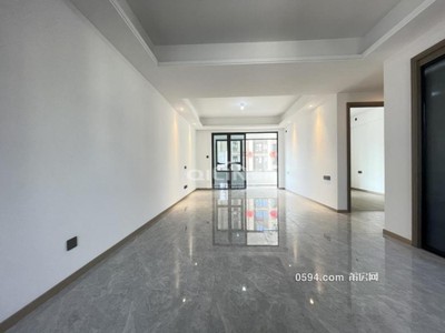 皇冠假日酒店旁大唐玉湖印象 邊套三面光 全新未入住 望湖-莆田二手房