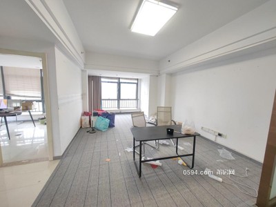 平層辦公寫字樓多套在租，艾力艾新威新日國際凱天國際-莆田租房