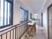 118m2四房陽臺(tái)