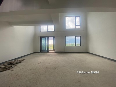 融創(chuàng)蘭溪大觀高端社區(qū)頭排無遮擋頂奢疊墅！買一層送一層..-莆田二手房