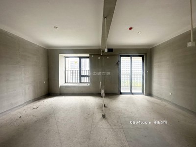 玉湖區(qū)域 建發(fā)央譽(yù)  毛坯3房 中層南北通透 售15000-莆田二手房