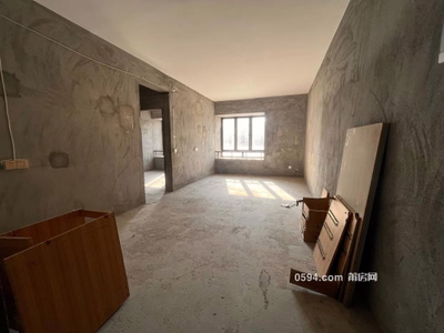 萬科陡門 張鎮(zhèn)水鄉(xiāng) 證滿稅費低 正規(guī)三房 8XXX一平 多套可選-莆田二手房