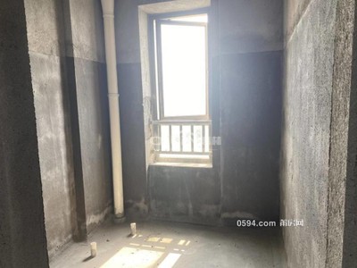 黃石工藝美術(shù)城 高樓層視野無遮擋 雙衛(wèi) 南北通透 電梯房-莆田二手房