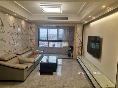 保利香檳國際--城北高端小區(qū)裝修花了60萬--9成新高層3房2廳-莆田二手房