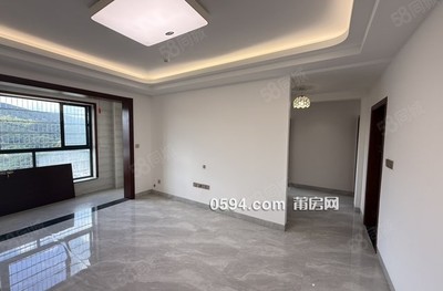 萬(wàn)達(dá)九龍小區(qū)   急售精裝修未入住僅一萬(wàn)出頭 看房有鑰匙-莆田二手房