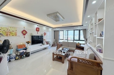 11800的價(jià)格 保利香檳國(guó)際 精裝3房2衛(wèi) 直接拎包入住-莆田二手房