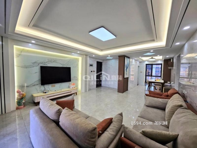 海峽廣場(chǎng) 黃金樓層 精裝大3房 單價(jià)僅10500元 屋況9成新-莆田二手房