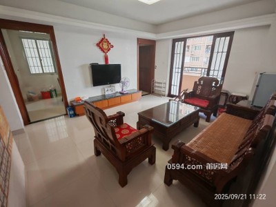 電梯精裝房7958，對面生活市場筱塘幼兒園小學(xué) 龍德井女人街-莆田二手房