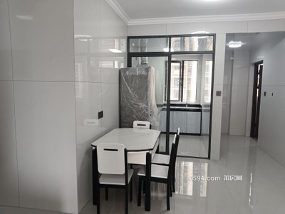 萬(wàn)達(dá)邊上紫溪軒次新小區(qū) 醫(yī)療配套成熟 精裝可拎包入住 -莆田二手房