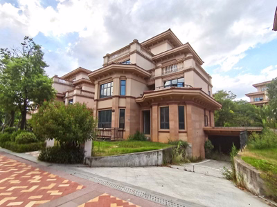 安特紫荊城別墅 送超大花園+地下室+露臺(tái)·只要653-莆田二手房