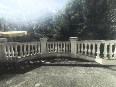 獨(dú)棟大別墅，贈(zèng)送超大花園，鳳凰山鉑郡 共六層有地下室-莆田二手房