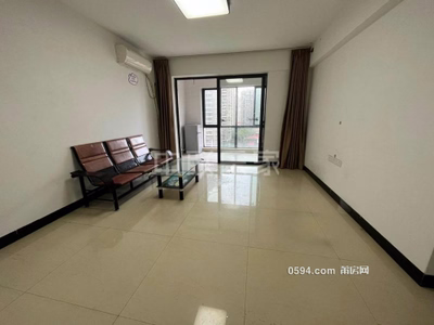 3室2廳1衛(wèi) 120萬(wàn) 111平 中海天下-莆田二手房