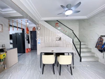 急賣特價 保利譽(yù)峰花園 復(fù)式樓中樓精裝4房 零公攤拎包入住-莆田二手房