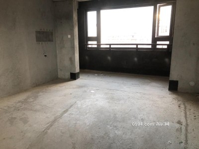 南湖對面  攬月豪庭府  三面采光  毛坯三房 每平10000-莆田二手房