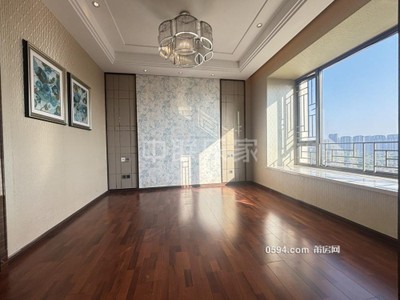 頭排沿溪！自住豪裝4房，9層新拎包入住，九華廣場綬溪公園-莆田二手房