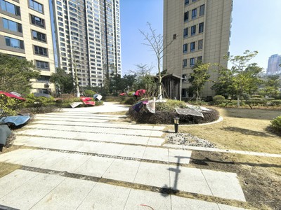 南北東 融僑碧桂園鉑玥府 4室2廳2衛(wèi) 139.08平 樓層好看-莆田二手房