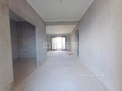 一手改名 恒大旁 泗水雅居高層 毛坯大三房 低于行情價 現(xiàn)房-莆田二手房