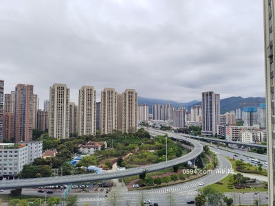 俯瞰壺公山 東瀾居 中高層毛坯三房 大陽(yáng)臺(tái) 總價(jià)103萬(wàn)-莆田二手房