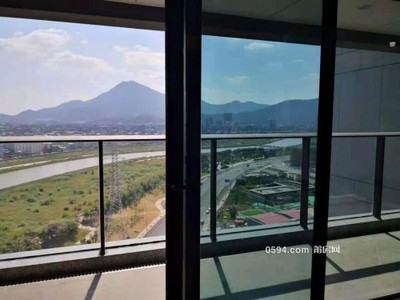 正榮財(cái)富旁 沿溪頭排 融創(chuàng)蘭溪大觀 南北通透精裝大四-莆田二手房