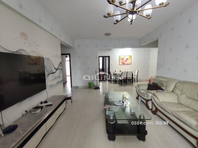 梅峰+中山 正榮時代華府 電梯精裝3居室 帶小區(qū)單價14834元-莆田二手房