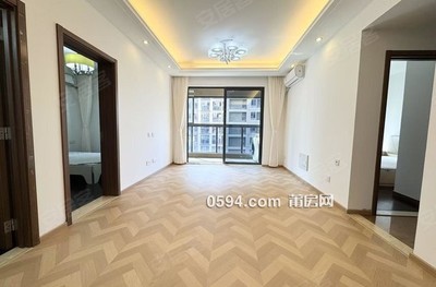 小洋樓 萬科城三期純板樓 南北通透 精裝可拎包入住  樓層好-莆田二手房